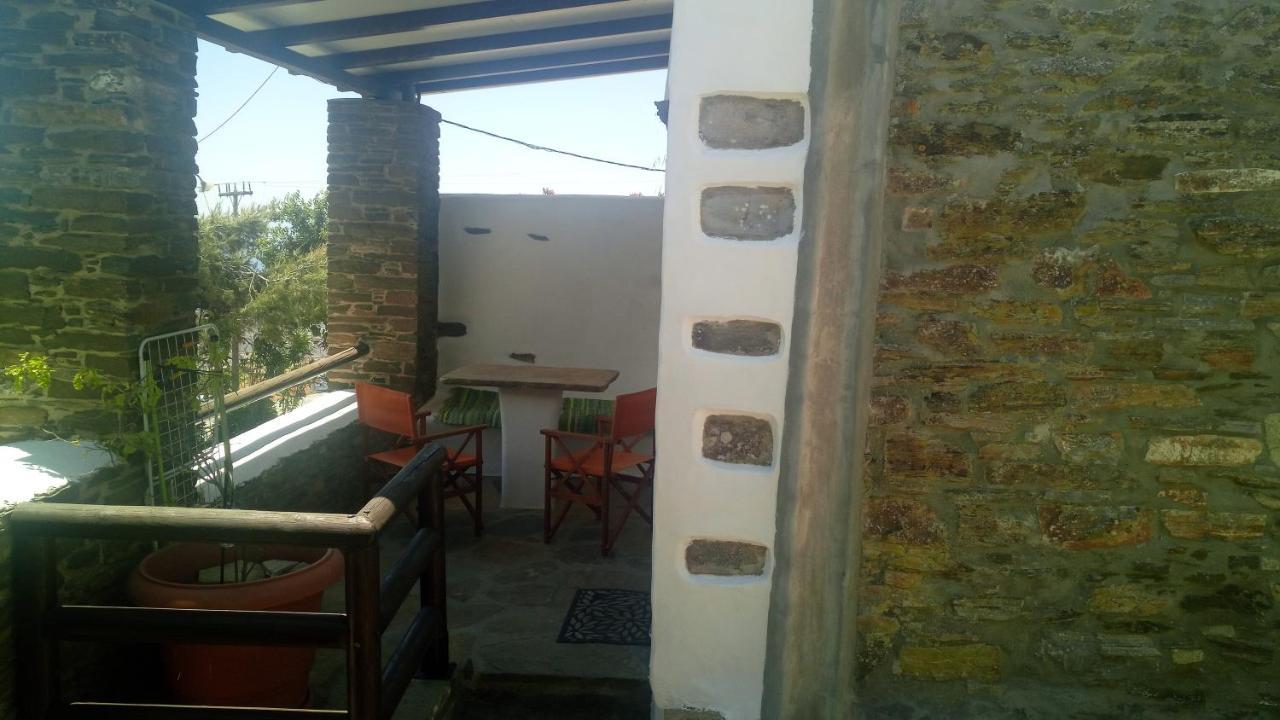 Monte Kechros Guest House Arnados Eksteriør bilde