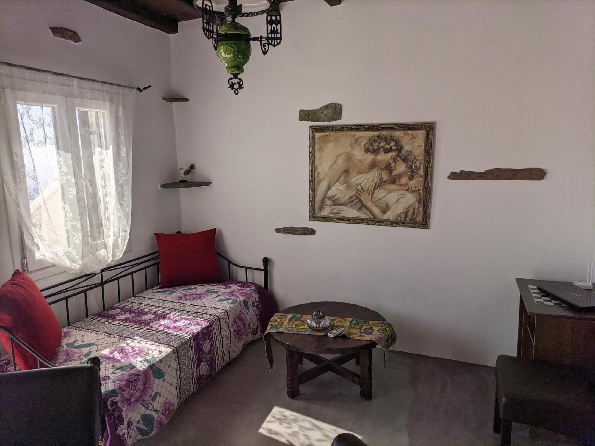 Monte Kechros Guest House Arnados Eksteriør bilde